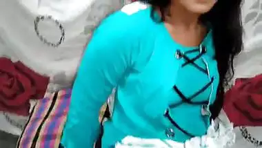 Sexy Girl Moonmoon Rides Pussy Hard On Uncle’s Horny Dick