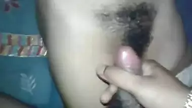 Desi sex of village maid fucked by owner’s son