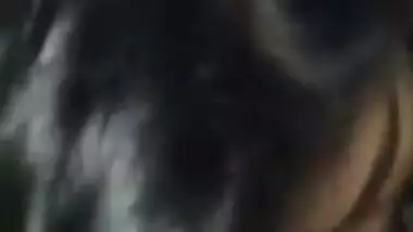 Desi girl hot sucking