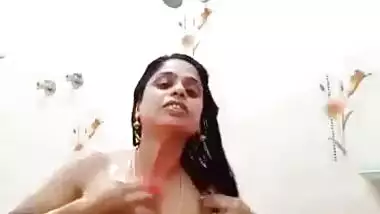Malluhot aunty naked bath special video