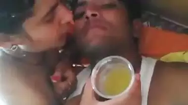 Fresh desi sex video brought to you by XVideos