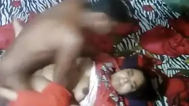 Ameena Bhabhi with YOungr Neighbor fking Hot