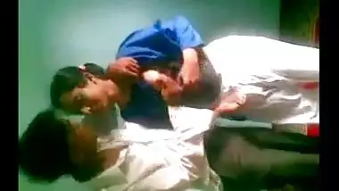 Desi Indian young bhabhi extramarital affair with neighbor