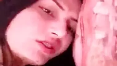 Newly married bhabhi showcasing large scoops on web camera