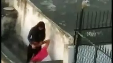 Wife gets pussy licked on balcony until her husband sees, Desi caught in mms