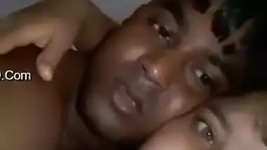 Today Exclusive- Desi Lover Kissing And Fucking