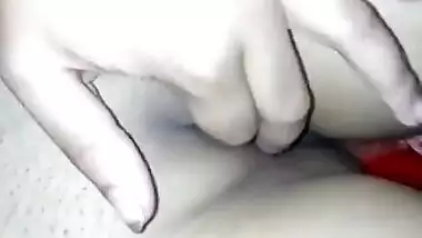 BENGALI CUTE GIRL AMAZING SHAVED VIRGIN PUSSY