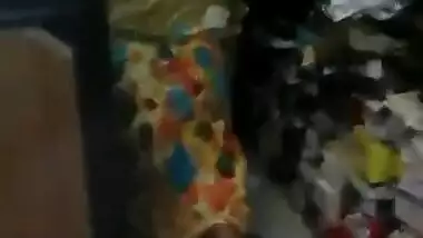 Desi village aunty show her boobs