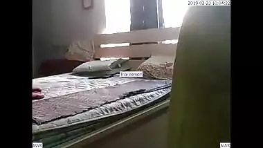 Desi village bhabi Shaving n fucking