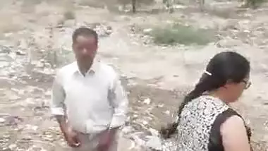 Indian Aunty Caught Having Sex In Open