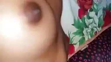 Indian girl masturbating her pink pussy hard