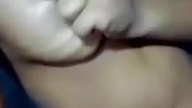 Desi bhbai fingering pussy selfie video