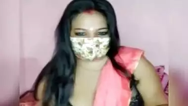 Bhabhi Boobs