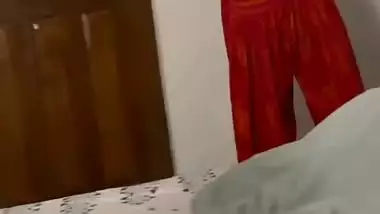 Huge tits MILF pics and nude videos before viral sex