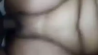 Horny guy crushes a Chennai girl in Tamil sex video