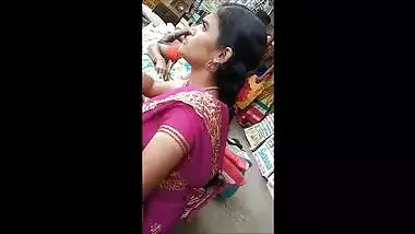 Tamil hot young aunty side boobs without bra in busstop