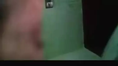 lucknow bhabhi filmed while inhower
