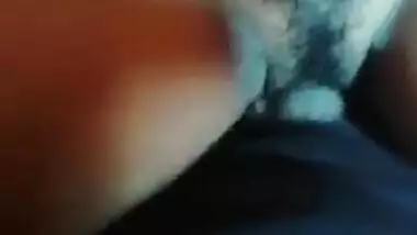 Desi GF lets her lover fuck in missionary position 
