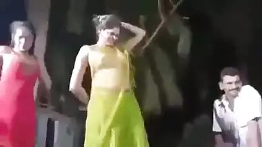 Hot Telugu Hijra Showing Pussy And Boobs To Village Men