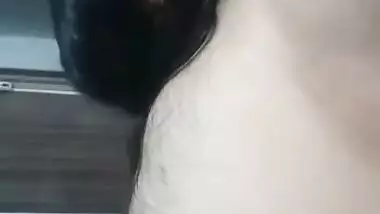 Hubby makes video of her chubby wife giving blowjob