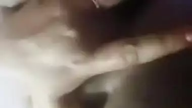 Horny bahbi Fingering